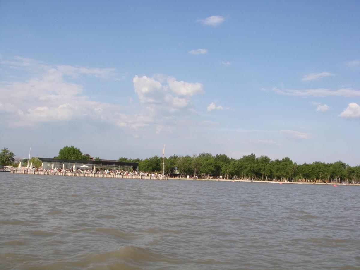 Haus Am See Neusiedl am See Εξωτερικό φωτογραφία